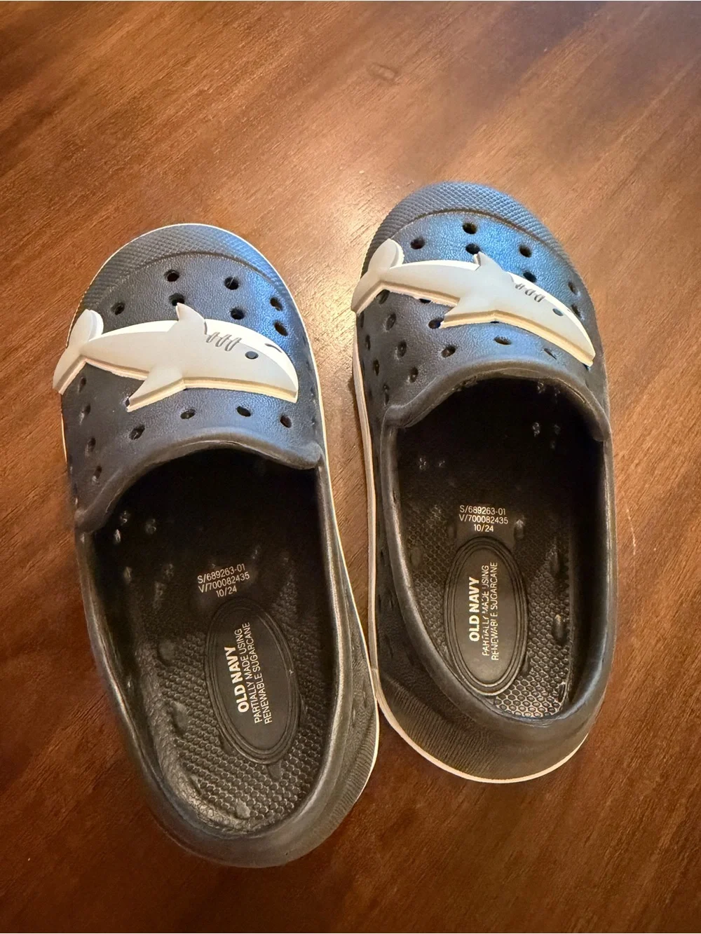 Old Navy amazing hardly